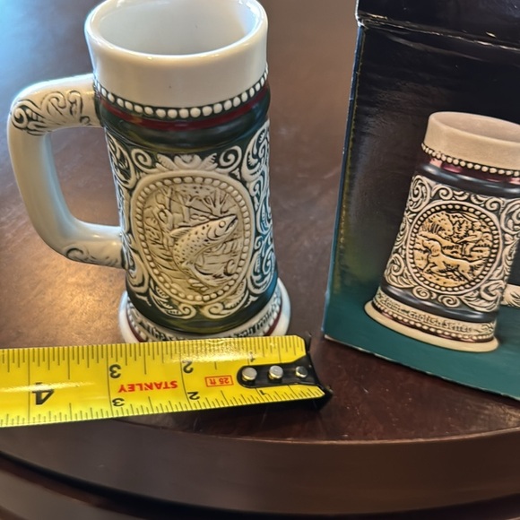 Vintage Avon Beer Stein - Picture 10 of 11